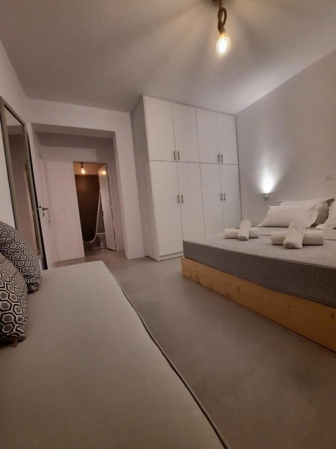 Terra White Seaview Pool Apartments & Suites Mykonos Town ภายนอก รูปภาพ