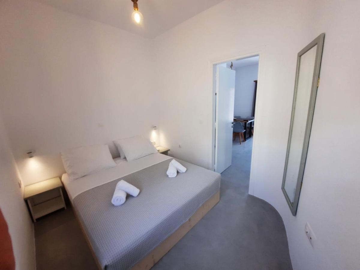 Terra White Seaview Pool Apartments & Suites Mykonos Town ภายนอก รูปภาพ